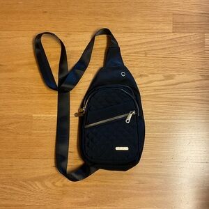 Jingpin Crossbody